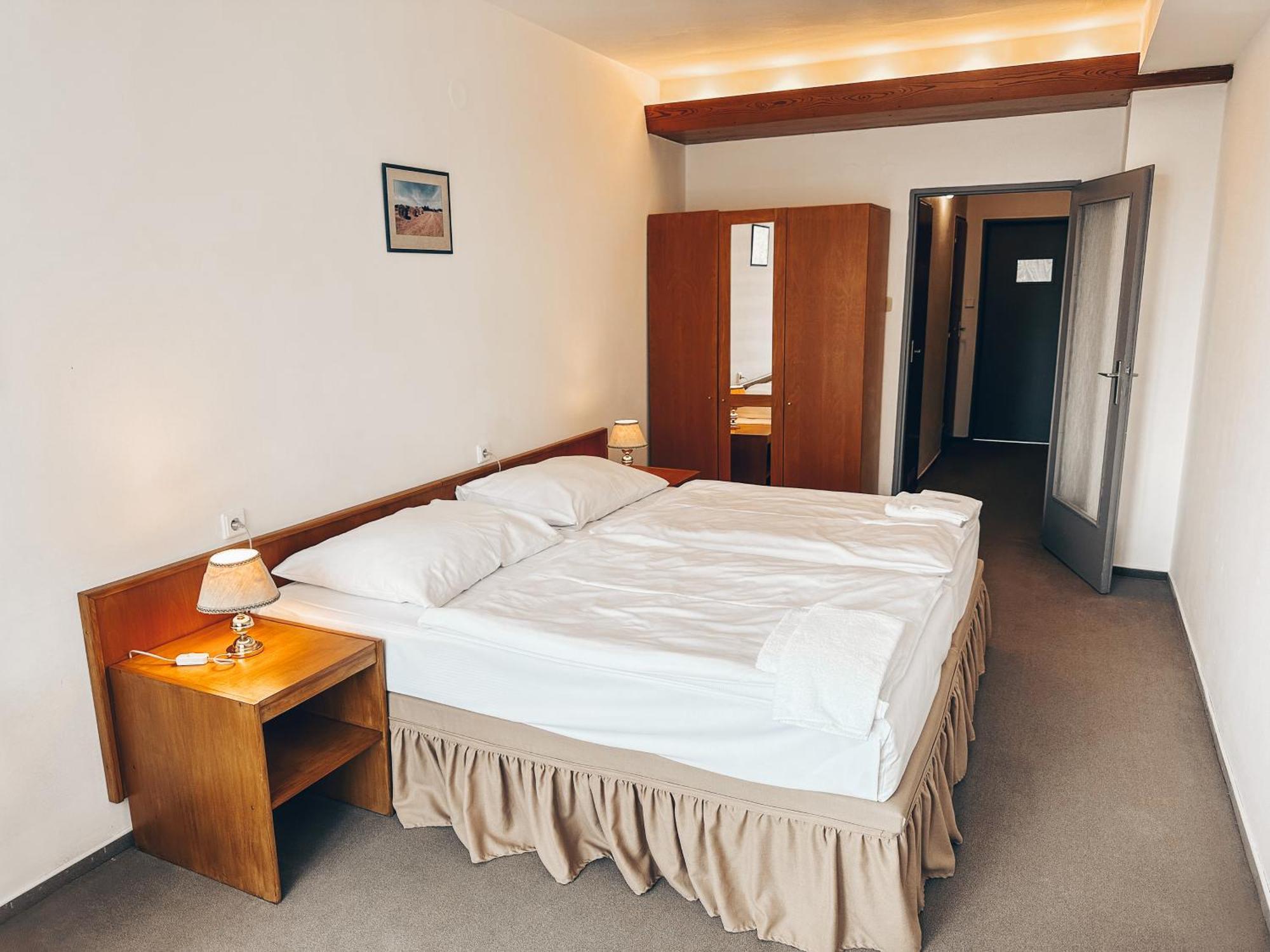 Hotel Medlov Nove Mesto na Morave Luaran gambar